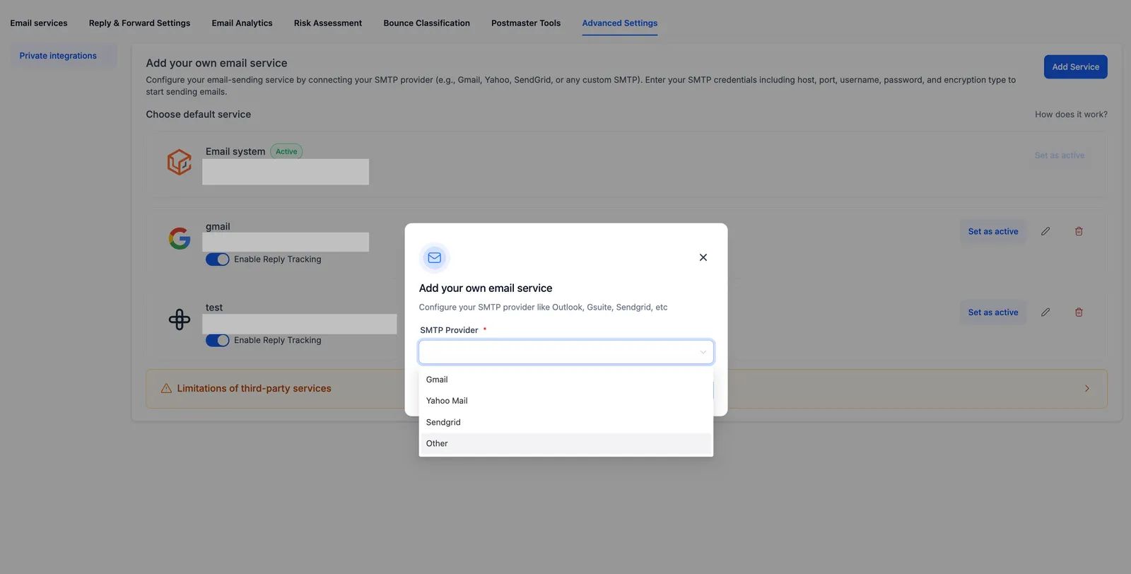 Scegli il tuo provider SMTP dal menu a tendina
